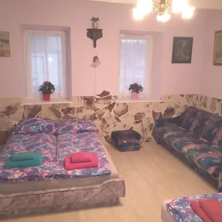 公寓 Liana Vendeghaz Szilvásvárad